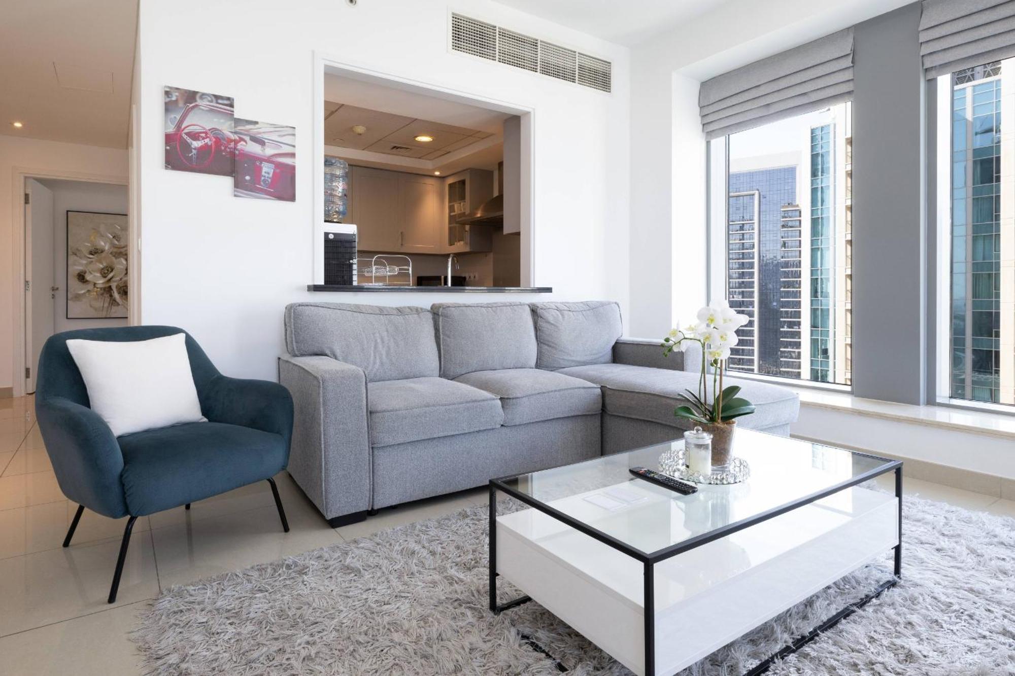 Signature Burj Khalifa View Residence Дубай Екстериор снимка